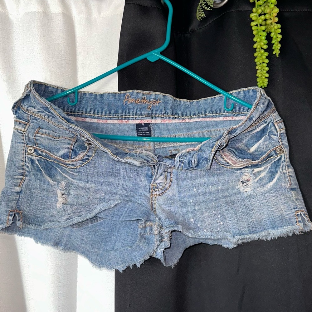 Do not wear anymore, downsizing closet to move into our skoolie!